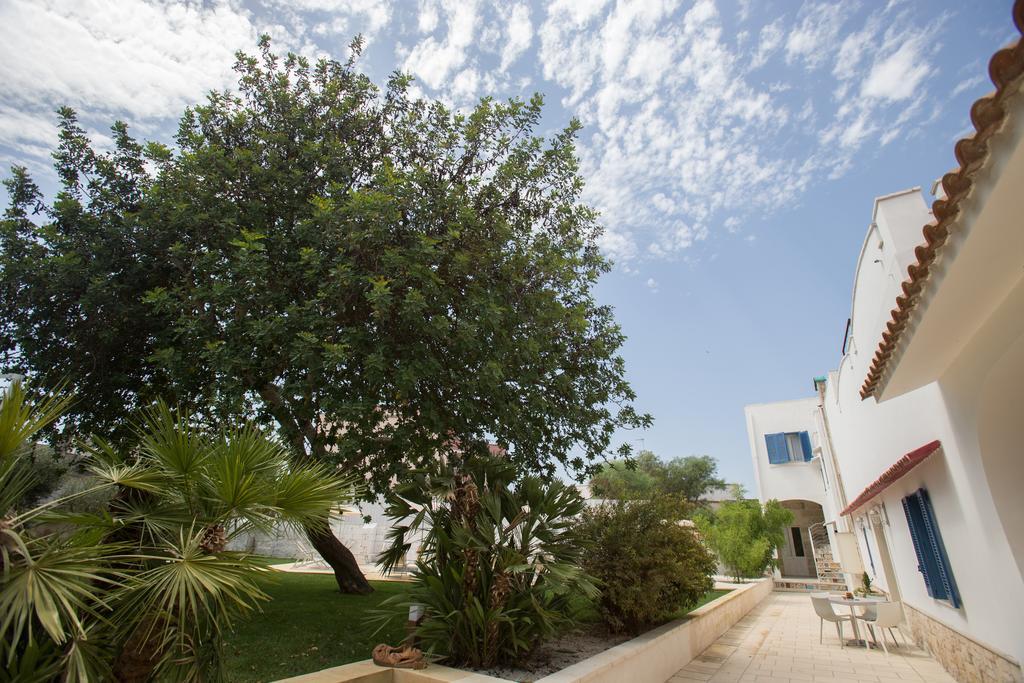 Li Pappi Antico Casale Bed & Breakfast Galatina Exterior photo