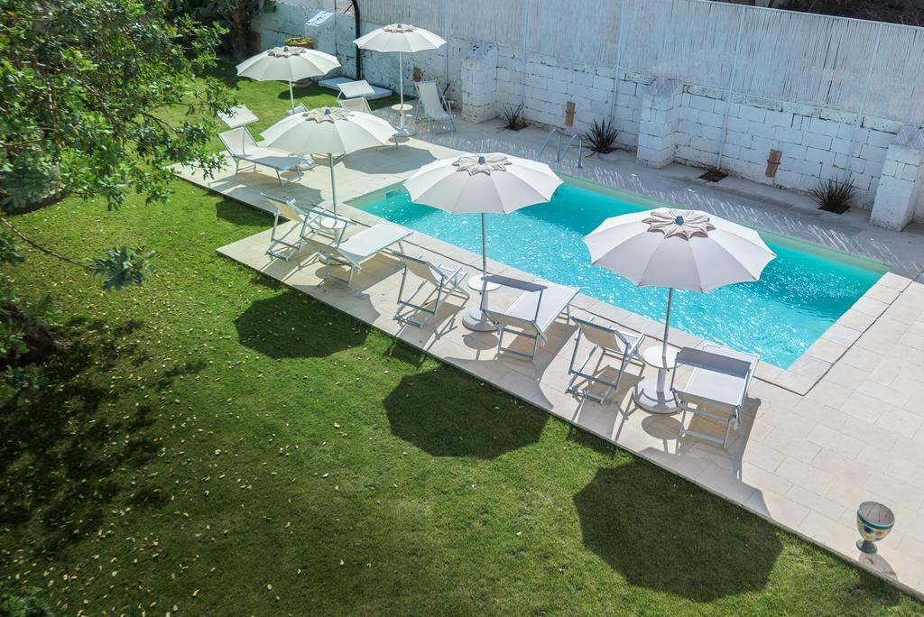 Li Pappi Antico Casale Bed & Breakfast Galatina Exterior photo