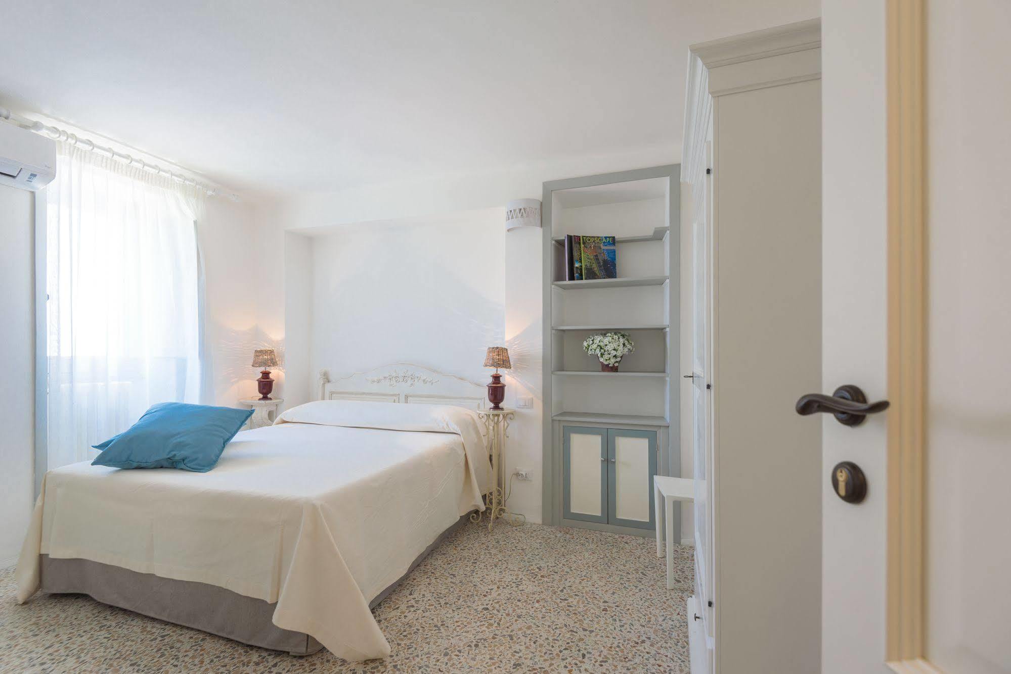 Li Pappi Antico Casale Bed & Breakfast Galatina Exterior photo