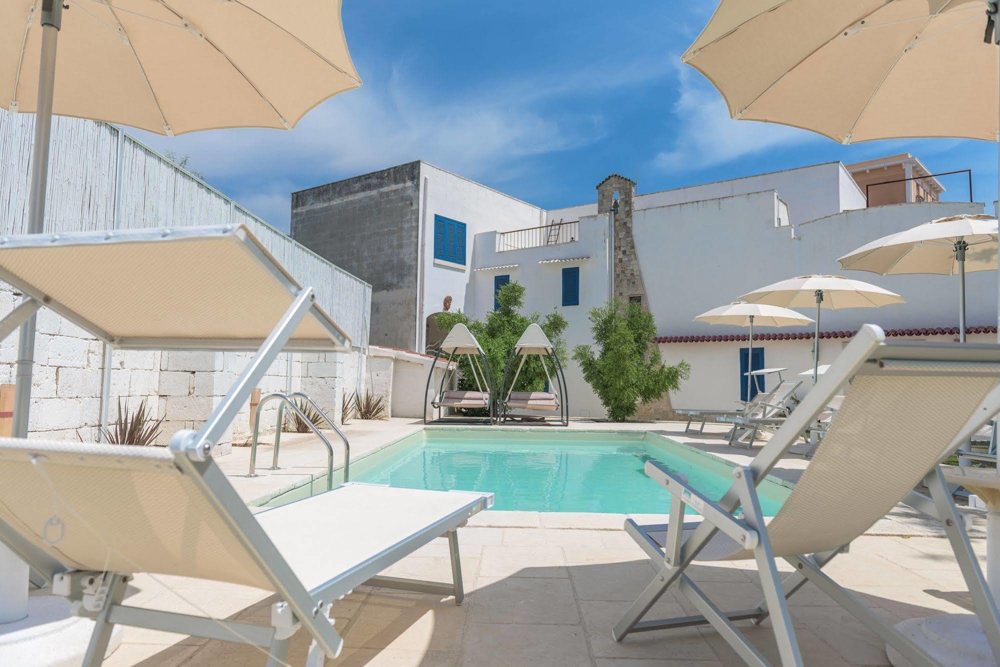 Li Pappi Antico Casale Bed & Breakfast Galatina Exterior photo